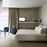 Okko Hotel *